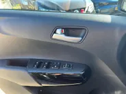 Kia Picanto 1.0 DPi DynamicLine | Private lease €309 per maand! Resterende fabrieksgarantie TM 2031 | Airco | Elektrische ramen | Elektrische zijspiegels | Apple CarPlay & Android Auto