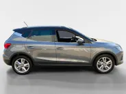 SEAT Arona 1.0 TSi 116pk FR Business Intense Trekhaak | CarPlay | Navi | Cruise | Two-Tone | Clima | Camera | Etc.