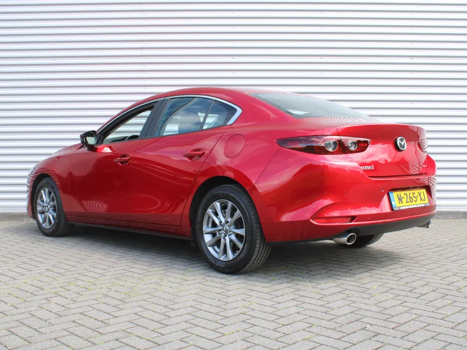 Mazda 3 2.0 e-SkyActiv-G M Hybrid 122 Comfort | Stuur-/stoelverwarming | Camera | Cruise adapt. | Clima | 16' LM | HUD | LED | Dodehoek detectie |