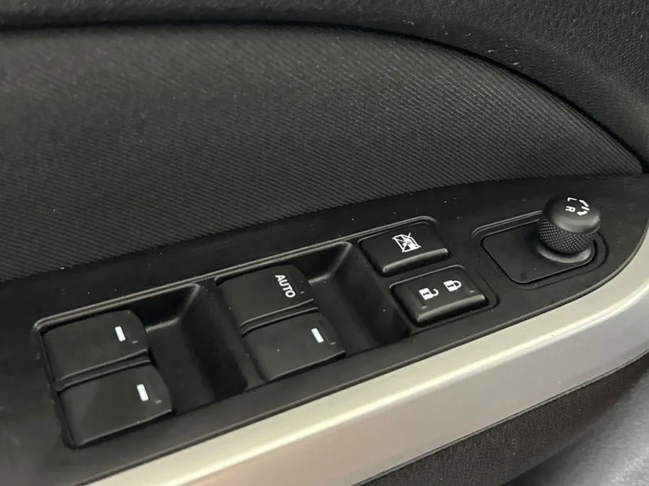 Suzuki Vitara 1.6 Exclusive | Navigatie | Cruise Control | Trekhaak