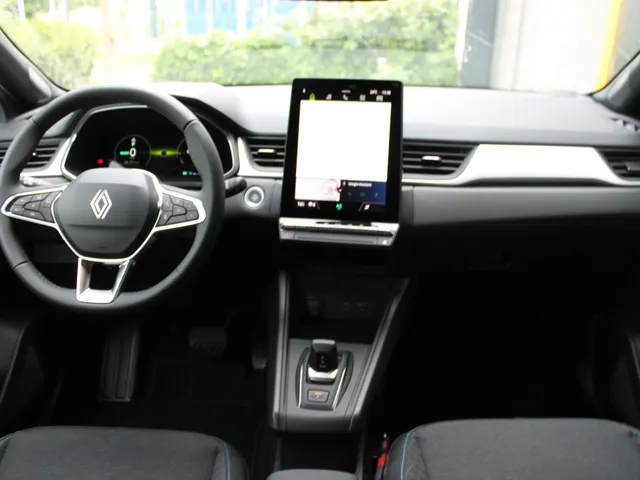 Renault Captur 1.8 E-Tech full hybrid 160 evolution | Google Navigatie | Climate Control | Apple CarPlay & Android Auto | DEMONSTRATIE AUTO, VRAAG NAAR BESCHIKBAARHEID |