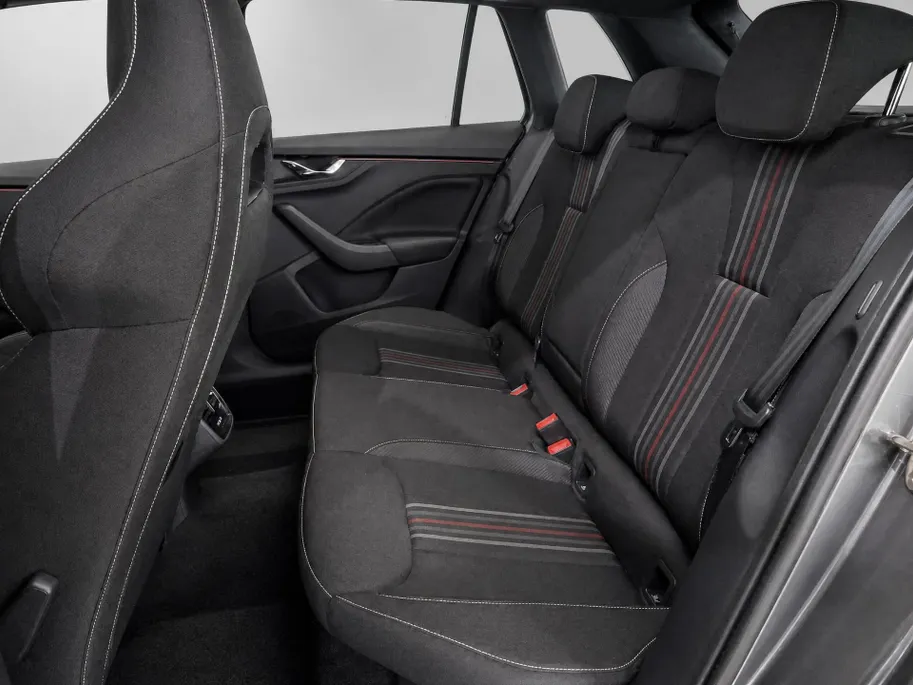 Škoda Kamiq Monte Carlo 1.0 TSI 85 kW / 115 PK SUV 7 versn.DSG | Metallic Lak | Travel assist Plus | 1000,- inruilvoordeel!!