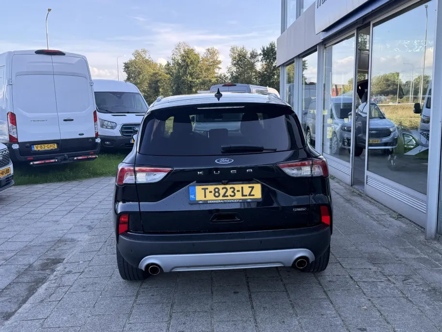 Ford Kuga 2.5 PHEV Titanium