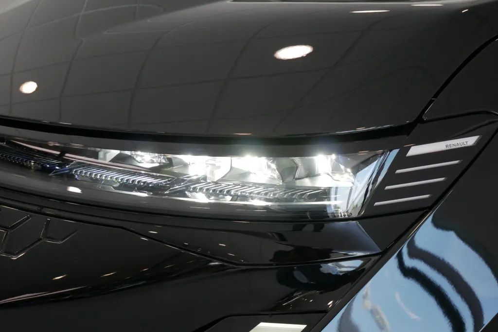 Renault Scénic E-Tech EV87 long range iconic Uit voorraad leverbaar OP = OP | €3.000 KORTING | 5 jaar garantie!