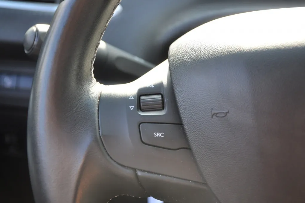 Peugeot 2008 1.2 PureTech GT-Line Navi Apple Android