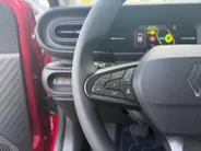 Renault Twingo urban range techno 27.5 kWh | Camera | Adaptieve Cruisecontrol | Airco | Stoelverwarming | Apple Carplay & Android Auto | Rijdende Demo | Beschikbaar vanaf November 2026