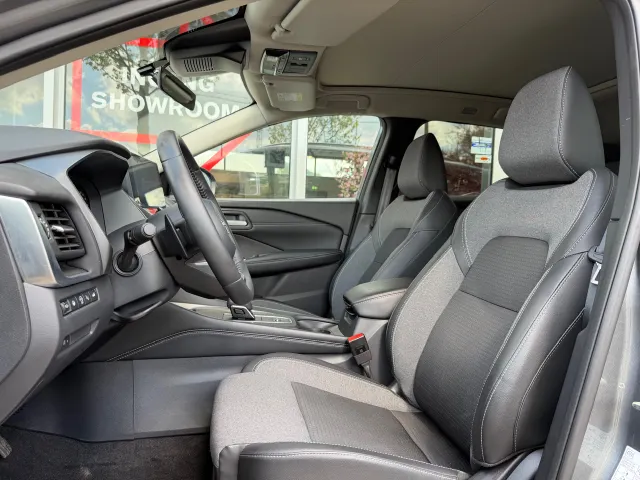 Nissan QASHQAI 1.3 Mild-Hybrid 158pk Xtronic N-Connecta | Panoramadak | Head-Up | Cold Pack | App Connect | Keyless