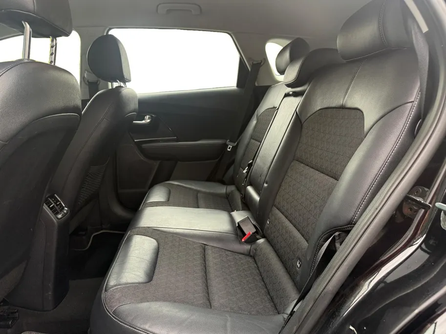 Kia Niro 1.6 GDi Hybrid DynamicLine | Airco | Navi | Camera | LM Velgen | Cruise Control |