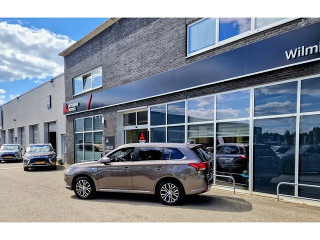 Mitsubishi Colt 1.6 HEV Intense+