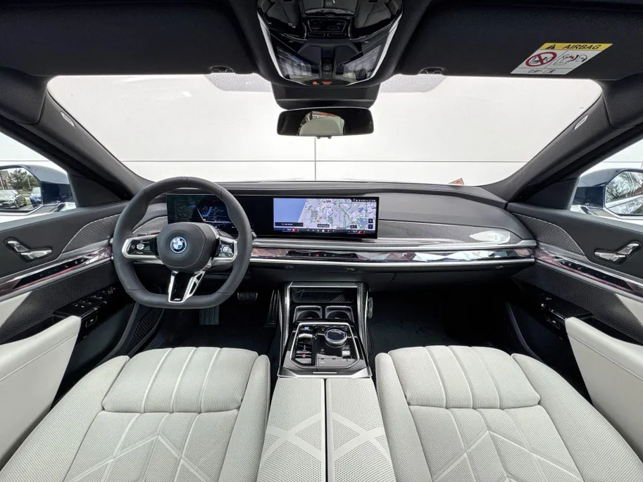 BMW i7 eDrive50 106 kWh