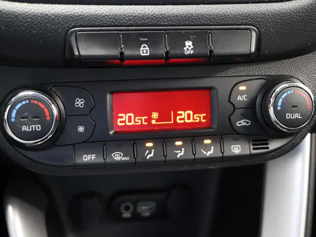 Kia cee'd Sportswagon 1.0 T-GDi Design Edition 4 seizoensbanden