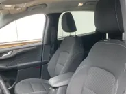 Ford Kuga 2.5 PHEV 225 pk Titanium Winter Pack - Draadloos opladen telefoon Origineel NL auto met weinig km.