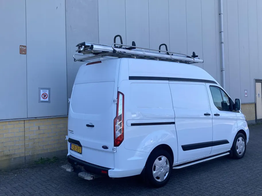 Ford Transit Custom 300 2.0 TDCI L1H2 Trend 130pk Automaat Store Van laadruimteinrichting - Speciale dak Imperiaal - 2x Schuifdeur - Trekhaak -Comfort Laadschot