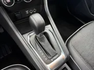 Renault Captur 1.6 E-Tech Hybrid 145 Intens | Automaat | Parkeersensoren | Camera | Cruise & Climate Control | Apple Carplay & Android Auto | 12 Maanden BOVAG Garantie