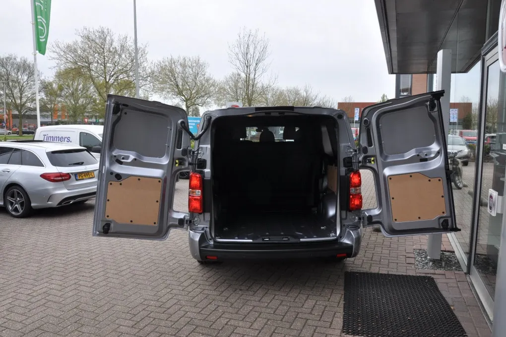 Fiat E-Scudo L3 DC 75 kWh Uniek in NL. DUB CABINE Full Options Bouwvak Deal