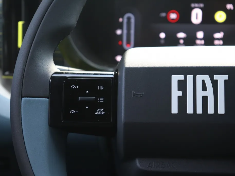 Fiat Grande Panda 1.2 Hybrid 100 PK Icon | Pack Style | Automaat
