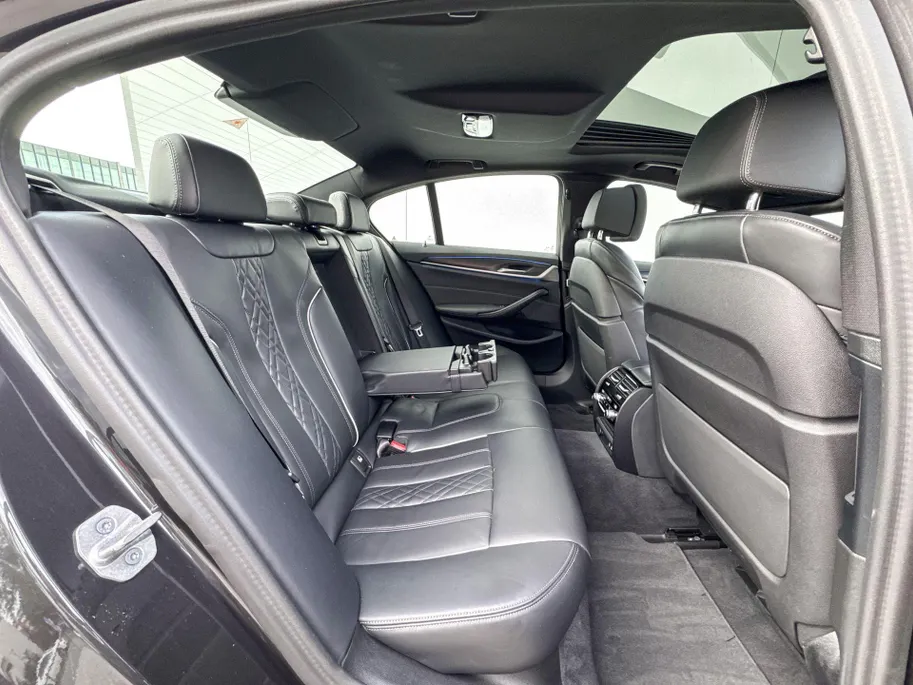 BMW 5 Serie Sedan 530e M-Sport