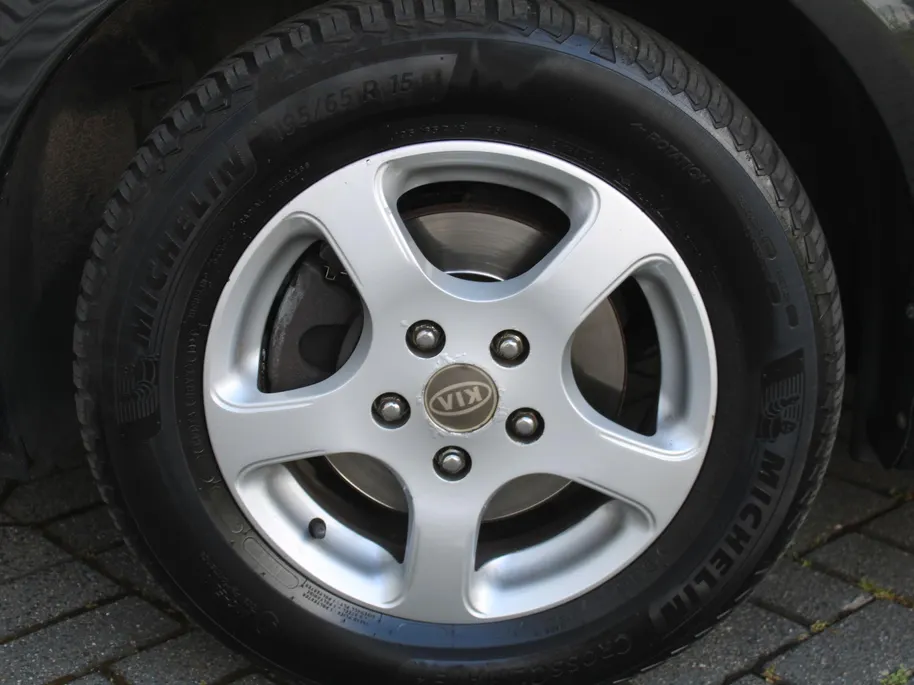 Kia Venga 1.4 CVVT 20th Anniversary | Trekhaak | Airco | Navi | Camera | Cruise | 15" LM | All seasons |
