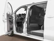 Volkswagen Bedrijfswagens e-Transporter Bedrijfswagens Bestelwagen Style 70kWh 218pk L2 733434