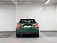 MINI Cooper 5-deurs 