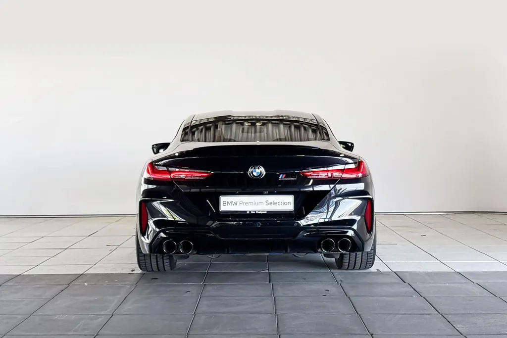 BMW M8 Coupé Competition M Driver's Pack