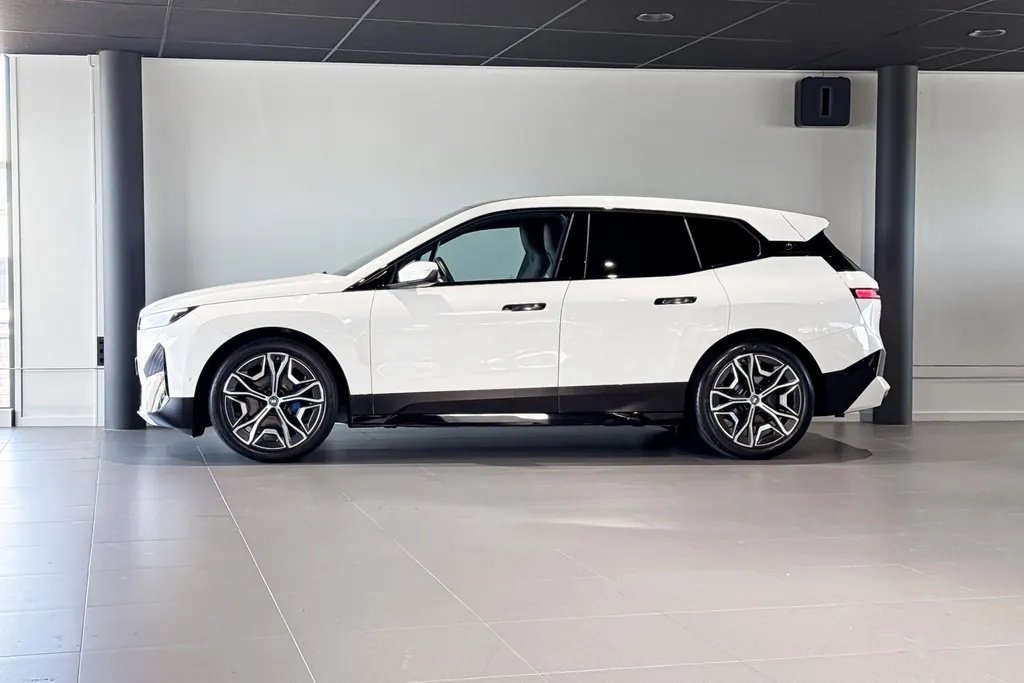 BMW iX xDrive50 Sport Edition 112 kWh