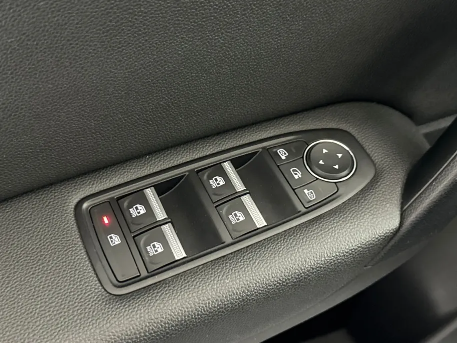 Renault Captur 1.6 E-Tech PHEV 160 Intens | Groot Scherm + Navigatie | Parkeercamera | Cruise Control
