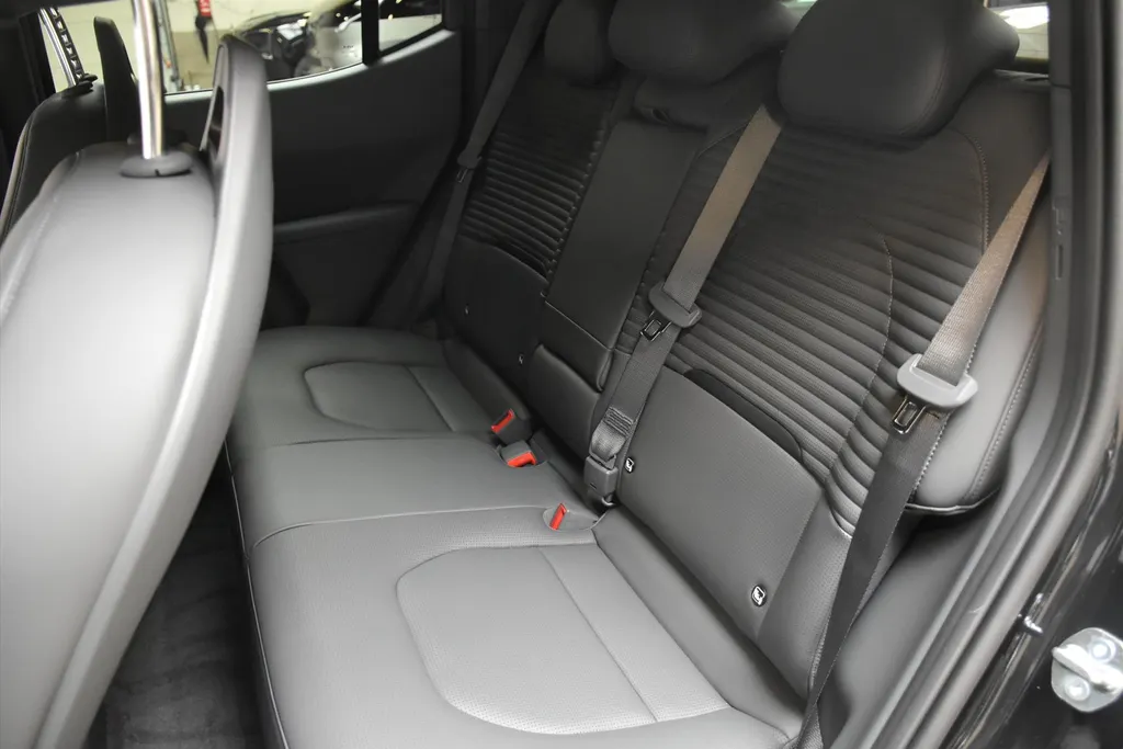 Kia EV2 61 kWh 135pk (5-zits) Black-Line
