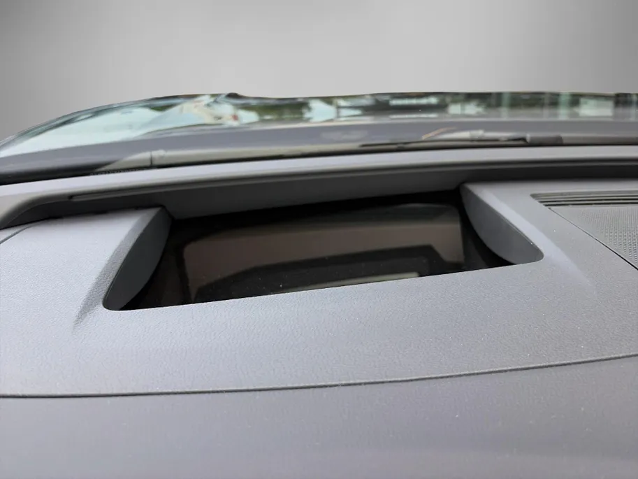 Volkswagen ID.7 Tourer Pro Limited Edition 77 kWh · 20' Black Style velgen + all-season banden · 360 camera · verwarmde voorstoelen · Trekhaak inklapbaar, met elektrische ontgrendeling ·