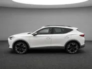 CUPRA Formentor 1.4 245pk DSG e-Hybrid VZ Performance · Panoramadak · Camera · Trekhaak · Apple/Android Car Play · Navigatie · Stoelverwarming · 19'' Inch ·