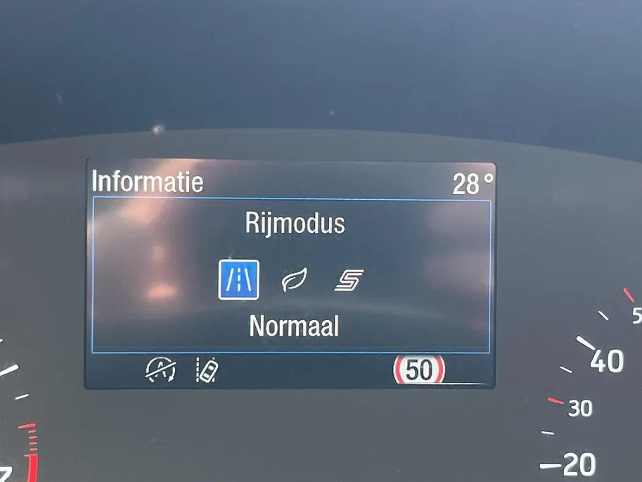 Ford Fiesta 1.0 EcoBoost Hybrid Titanium X