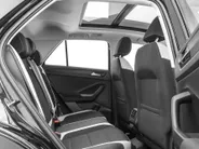 Volkswagen T-Roc 1.5 TSI 150pk DSG Sport · Panoramadak · Camera · Keyless · Apple/Android Car Play · Navigatie · Dodehoek Detectie · 17'' Inch ·