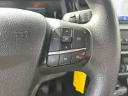 Ford Tourneo Courier 1.0 EcoBoost | Apple Carplay/Android Auto | Navigatie | Camera | Climate Control | Parkeersensoren | Stuurbediening | Hoge Instap