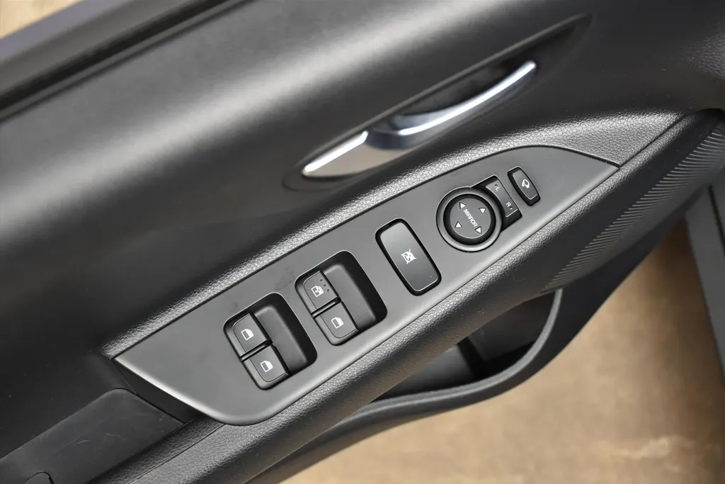 Kia Stonic 1.0 T-GDi 100pk DynamicPlusLine Automaat | Navi | Camera | Cruise | PDC | Keyless Entry | Start /Stop