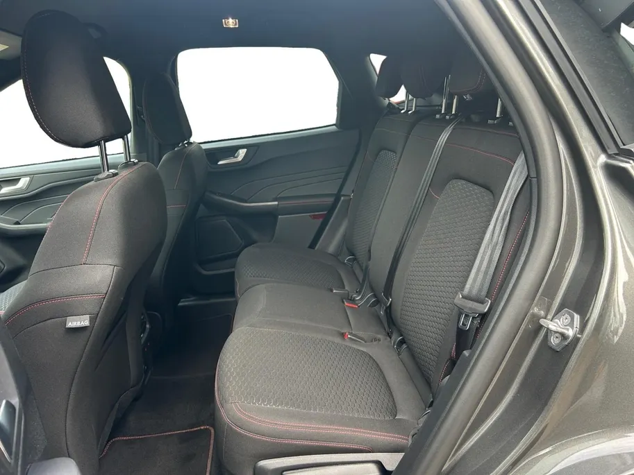 Ford Kuga 2.5 PHEV ST-Line | Adaptieve Cruise Control | Stoel/Stuur/Voorruitverwarming | navigatie | Draadloze Apple/android Carplay |