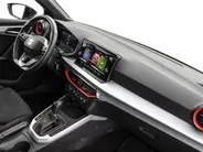 SEAT Arona 1.0 EcoTSI 115pk DSG FR Business Connect · Apple/Android Car Play · Cruise Control · Clima · Elek. Inklapbare Spiegels · Garantie t/m 28-03-2027