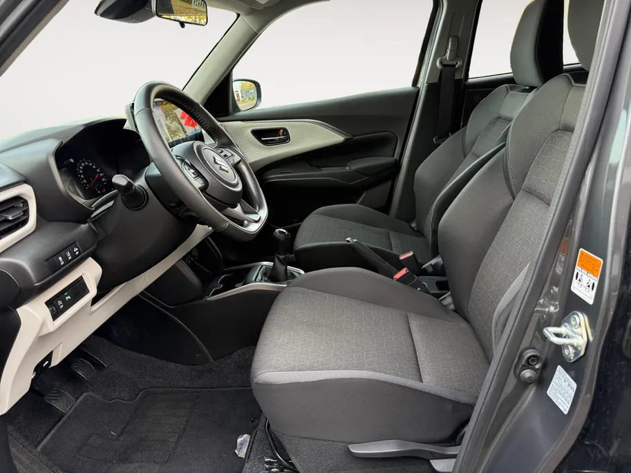 Suzuki Swift 1.2 Style Smart Hybrid automaat | Navigatie | Hoge instap | Stoelverwarming | Cruise control