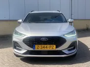 Ford Focus 1.0 EcoBoost Hybrid 125 pk ST Line Wagon Navigatie groot scherm - Apple Carplay/ Android Auto - Winter Pack - Driver Assistance Pack