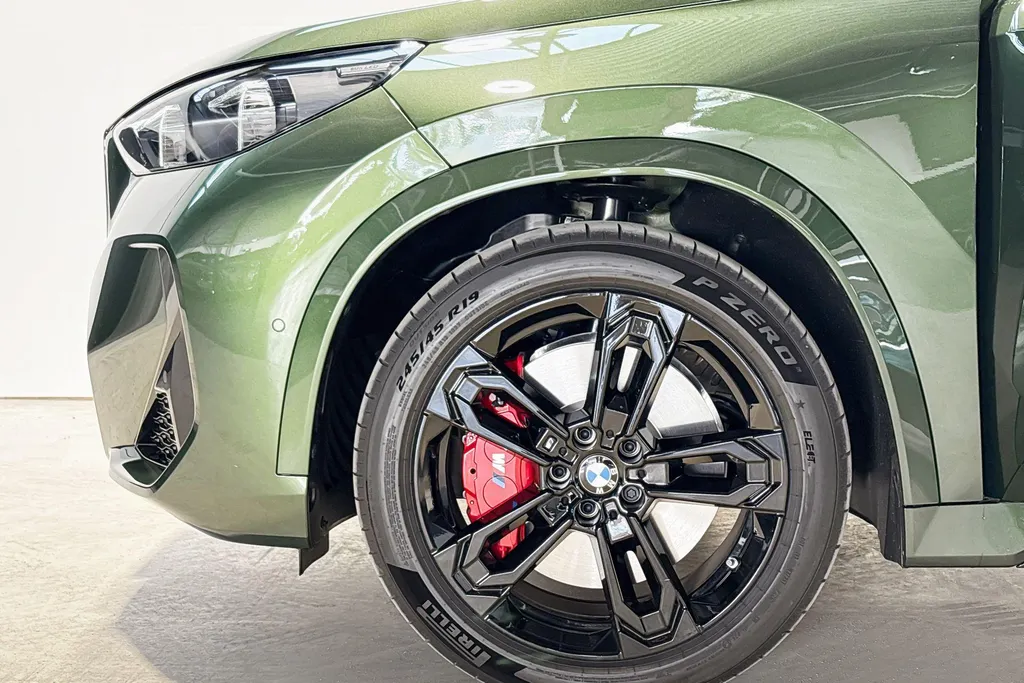 BMW iX1 eDrive20 M Sport Edition Premium Pack