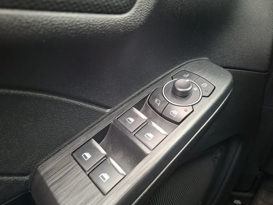 Ford Kuga 2.5 PHEV ST-Line | Winterpack | Driver Assistancepack | Technologypack | Adaptive Cruisecontrol | Camera v+a | Dodehoekdetectie | Head-up Display | El. Achterklep | Full LED