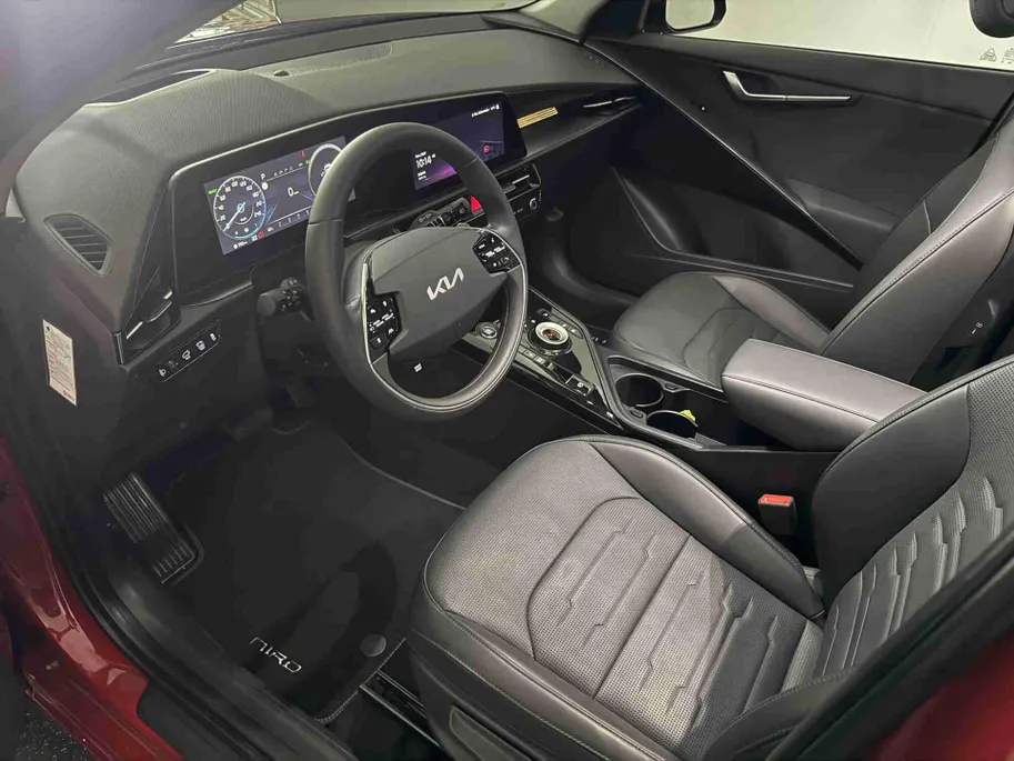 Kia Niro 1.6 GDi Hybrid 129pk DCT6 DynamicPlusLine | Schuif-/Kanteldak | Stoel- en Stuurwielverwarming