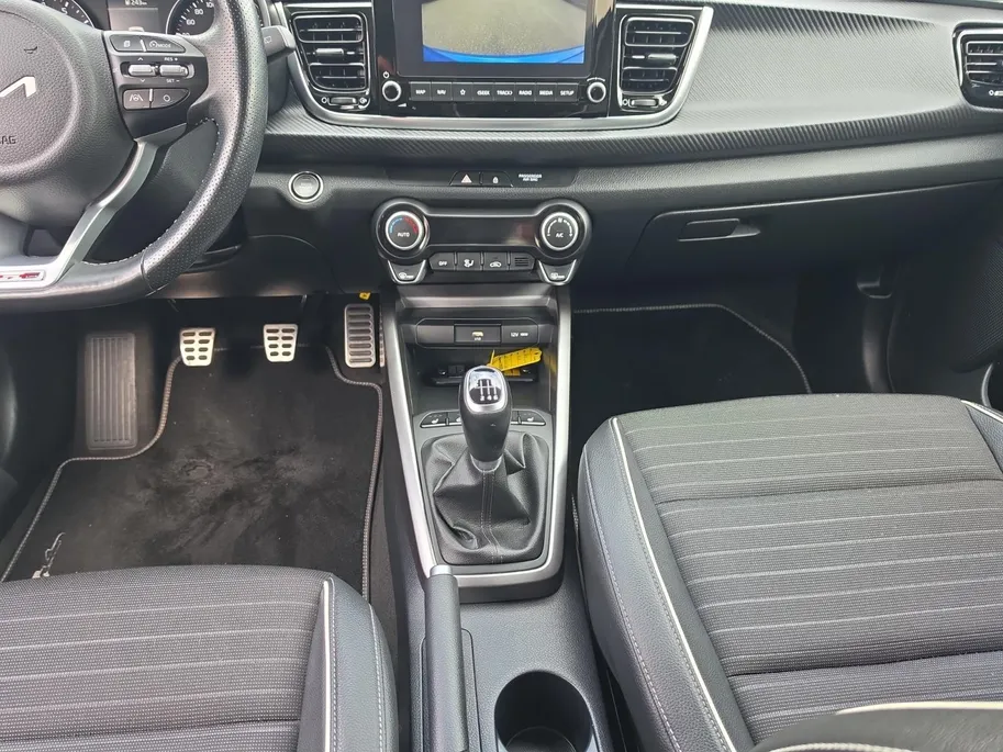 Kia Rio 1.0 T-GDi GT-Line | Keyless entry | Privacy glass | Full map navigatie | Parkeersensoren | Stoel + Stuurverwarming