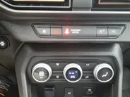 Dacia Sandero Stepway 1.0 TCe 100 ECO-G Extreme Apple Carplay/Android Auto , camera , navi , parkeersensor , climate , cruise , zwarte velgen .