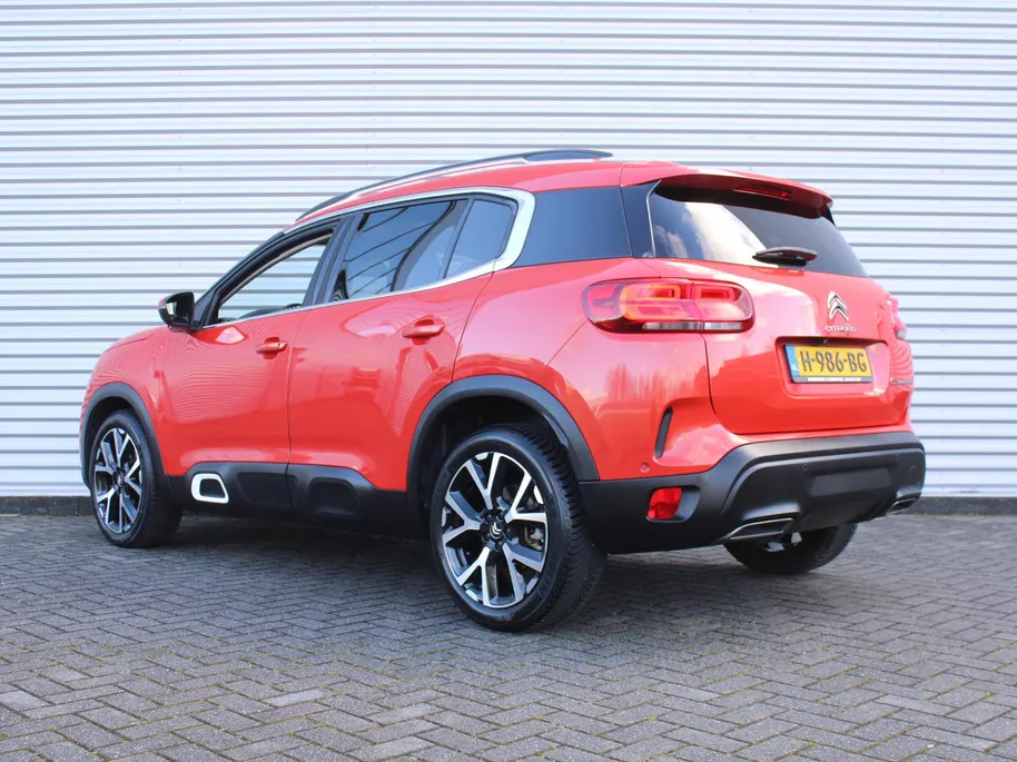 Citroën C5 Aircross 1.6 PureTech Shine | 180PK | Panoramadak | 360° Camera | Dodehoek detectie | Stoelverwarming | Elek. stoelverstelling + achterklep | 19' LM |