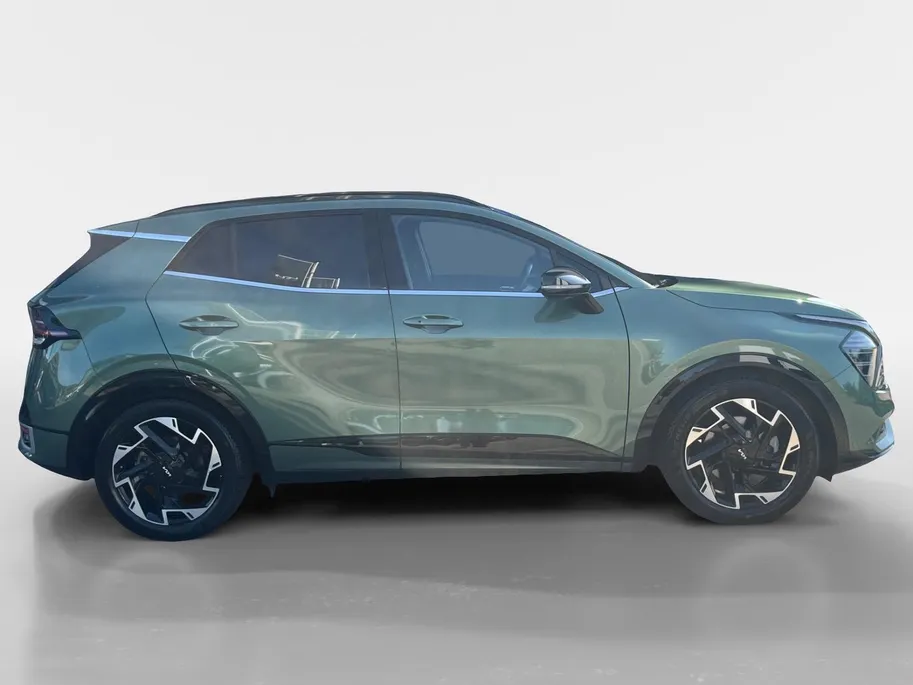 Kia Sportage 1.6 T-GDi MHEV GT-Line | 1510 kg trekgewicht | Glazen schuif-/kanteldak | Elektrisch verstelbare stoelen | Dodehoekassistentie | Stoel- en stuurverwarming | Achteruitrijcamera | Parkeersensoren voor- en achter | Apple/Android Carplay