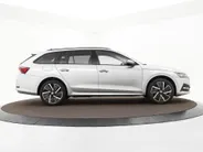 Škoda Octavia Combi 1.4 TSI iV PHEV 204pk DSG Business Edition · Stuur- & Stoelverwarming · Apple/Android Car Play · Cruise Control · Elek. Achterklep · Draadloze Telefoonlader ·