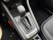 Renault Captur 1.6 E-Tech full hybrid 145 techno | Trekhaak | Camera | Parkeersensoren | LMV | Apple Carplay & Android Auto | Navigatie | Cruise & Climate Control | 12 Maanden BOVAG Garantie