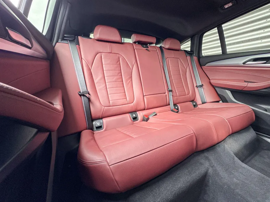 BMW X4 xDrive30i Business Edition Plus
