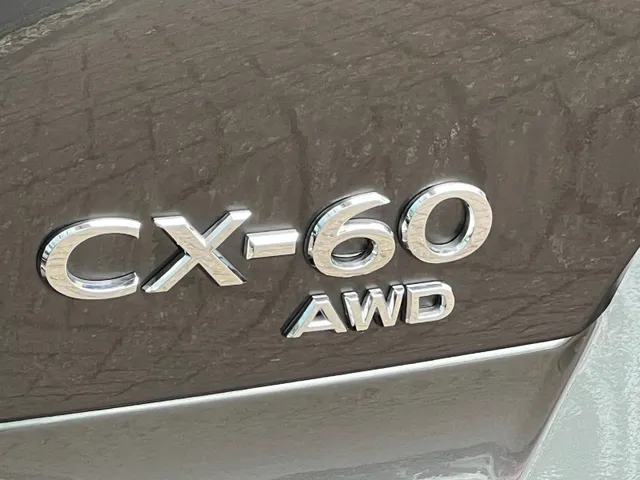 Mazda CX-60 2.5 e-SkyActiv PHEV Homura Plus | TREKHAAK |AUTOMAAT | PLUG-IN HYBDRIDE | PANORAMADAK | 2500kg TREKGEWICHT | LEDER | 360gr CAMERA | MEEST LUXE UITVOERING | BIJNA NIEUW |