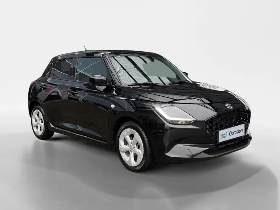 Suzuki Swift 1.2 Select Smart Hybrid | Apple Carplay/Android Auto | Achteruitrij Camera | Adaptive Cruise Control | All-Season | BLISS | LED | LMV 16' | Stoelverwarming |